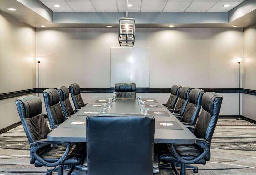 Hotel Howard Johnson By Wyndham Lima