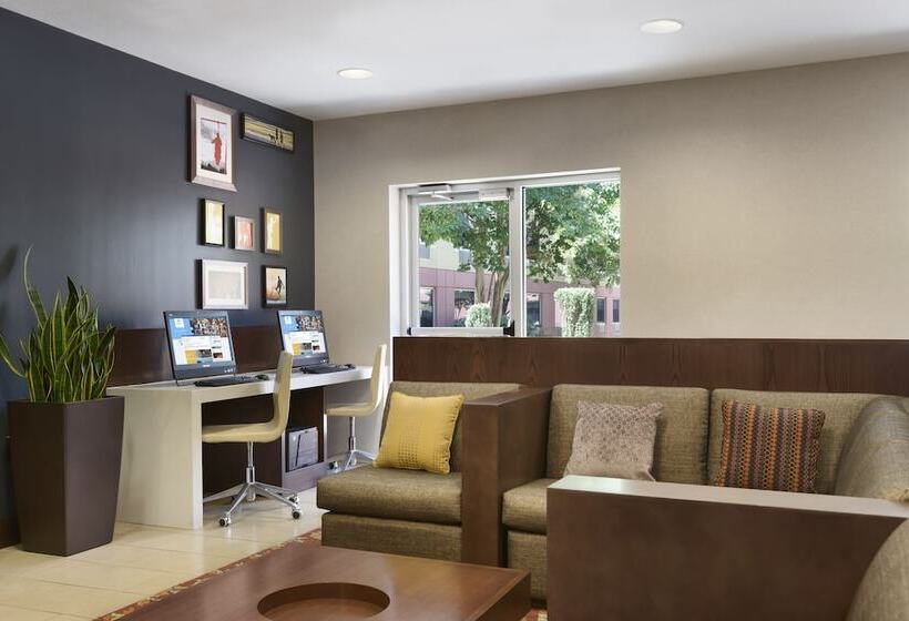 Отель Clt Sky Suites