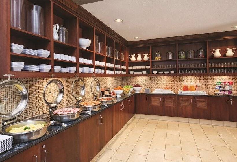 Отель Clt Sky Suites