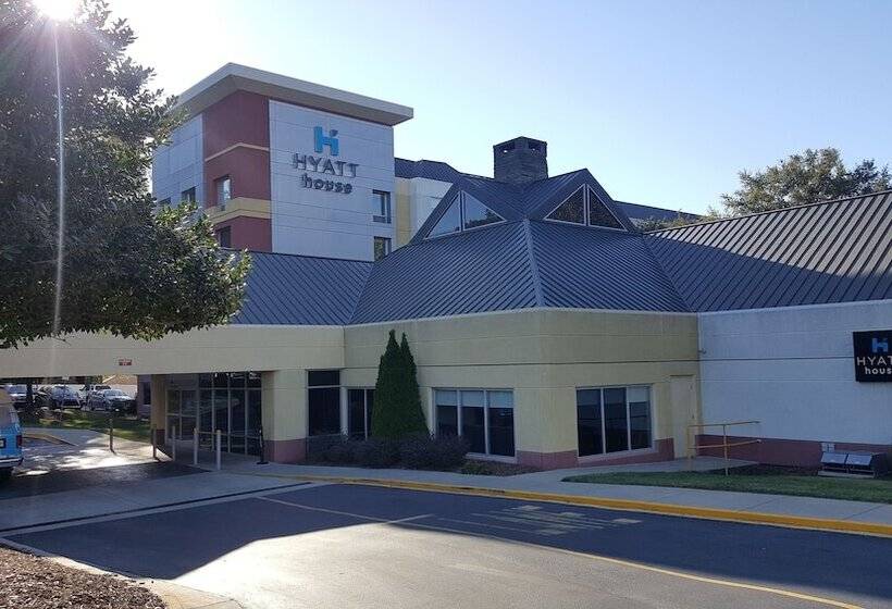 Отель Clt Sky Suites