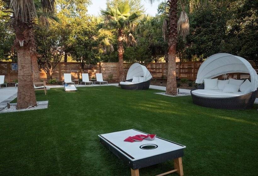 Отель Indigo Charleston   Mount Pleasant, An Ihg