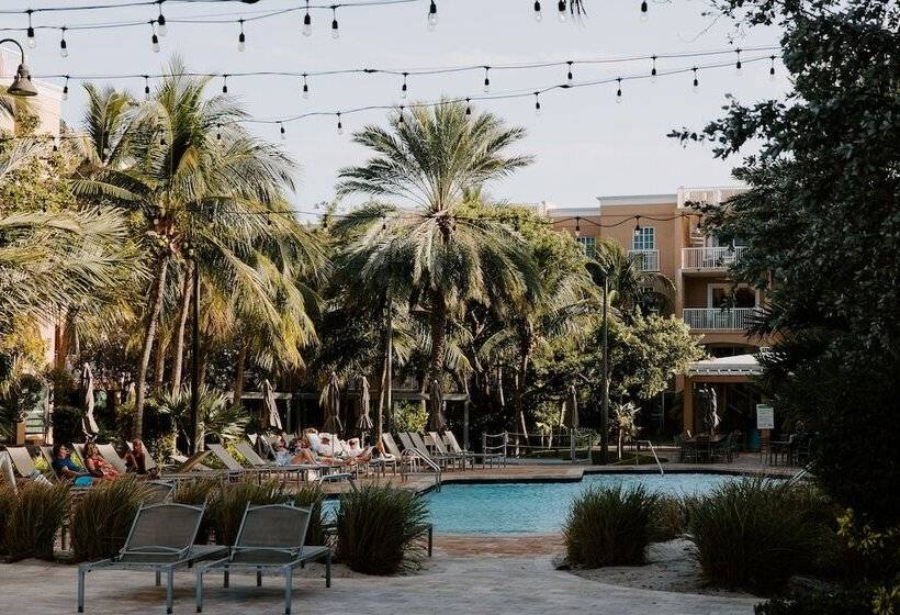 فندق Beachside Resort & Residences