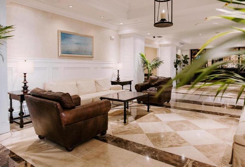 ホテル Beachside Resort & Residences