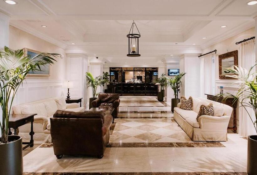 ホテル Beachside Resort & Residences