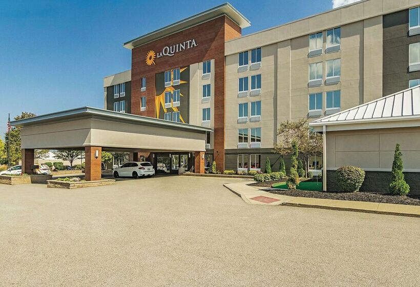 ホテル La Quinta By Wyndham Cleveland Airport West