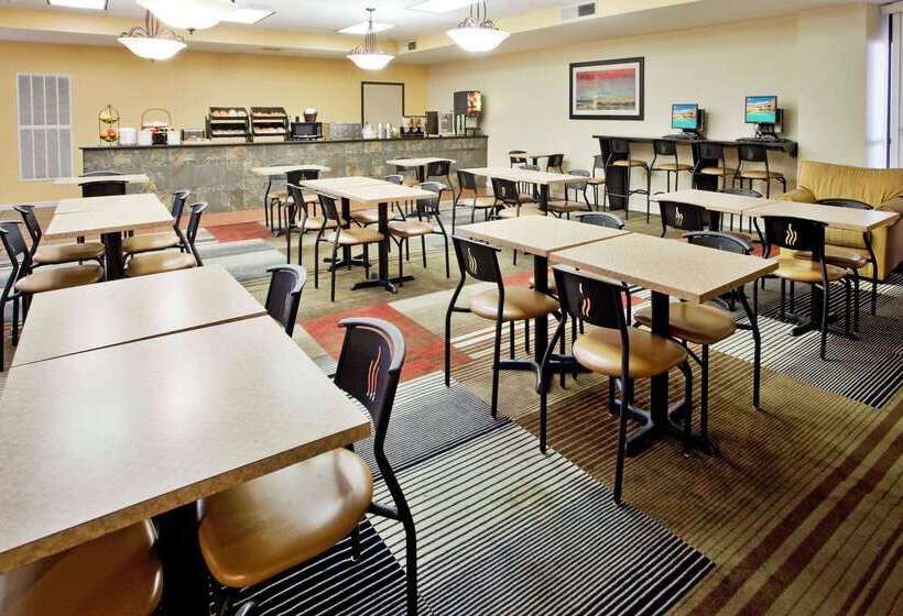 酒店 La Quinta By Wyndham Memphis Airport Graceland