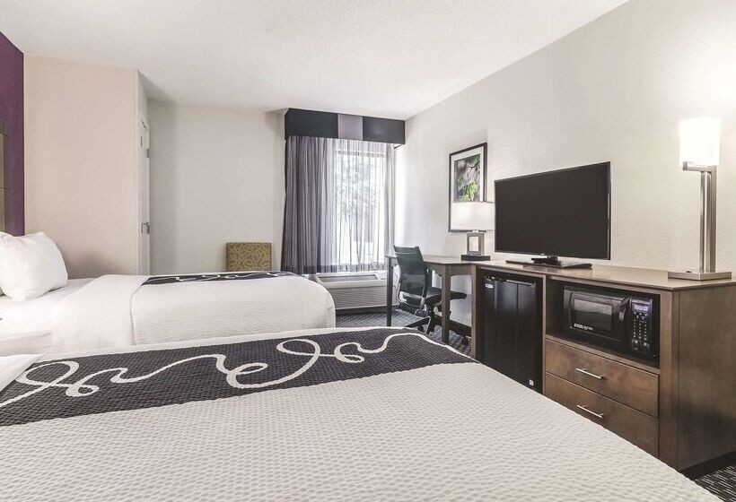 호텔 La Quinta By Wyndham Myrtle Beach   N. Kings Hwy