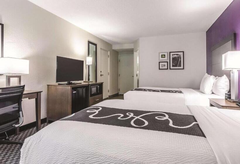 호텔 La Quinta By Wyndham Myrtle Beach   N. Kings Hwy