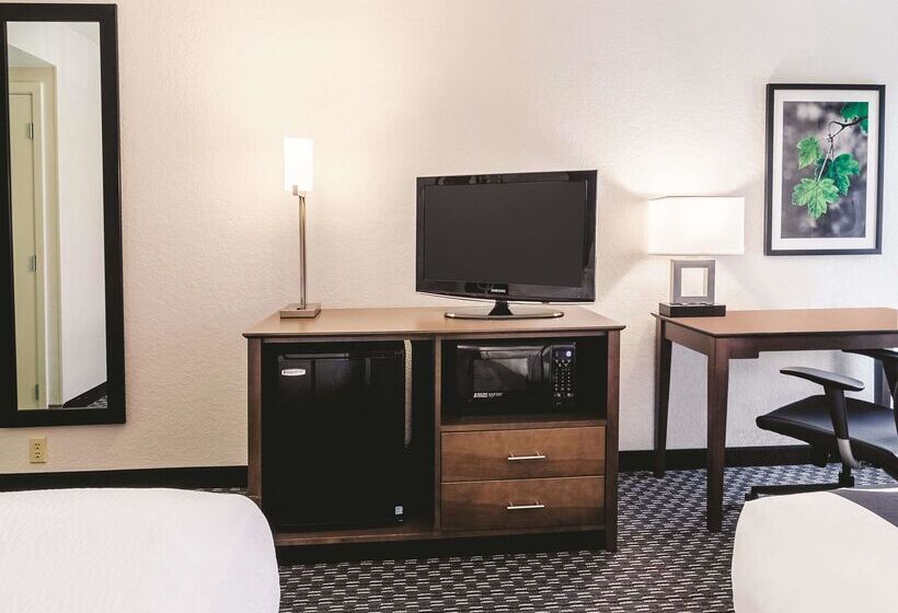 호텔 La Quinta By Wyndham Myrtle Beach   N. Kings Hwy