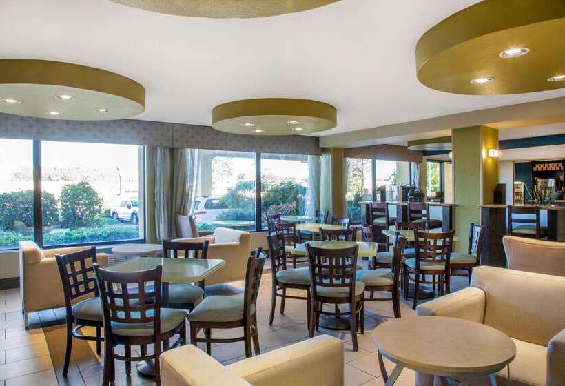 酒店 La Quinta By Wyndham Oakland Airport Coliseum