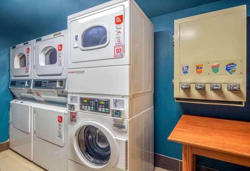 酒店 La Quinta By Wyndham Oakland Airport Coliseum