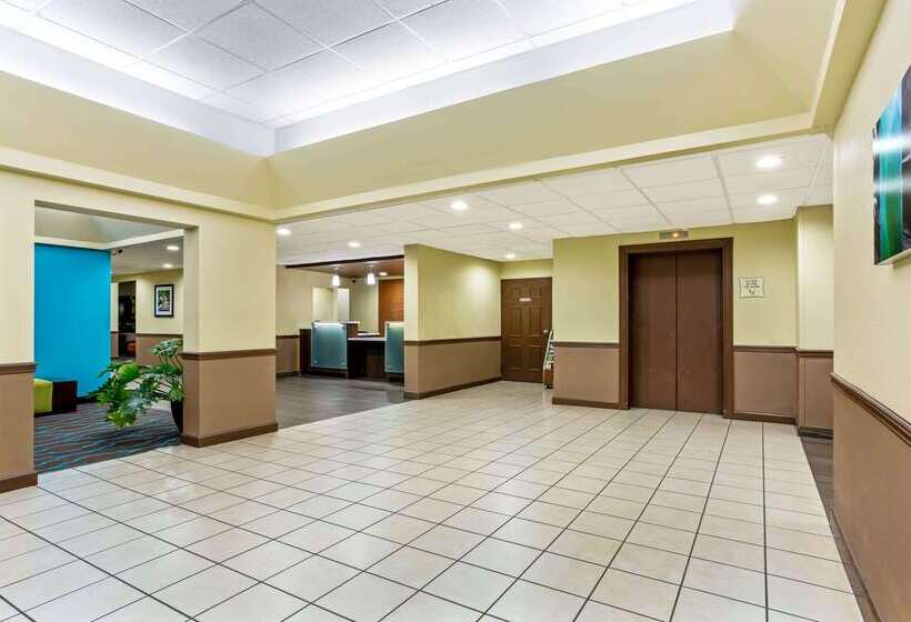 فندق La Quinta By Wyndham Wytheville