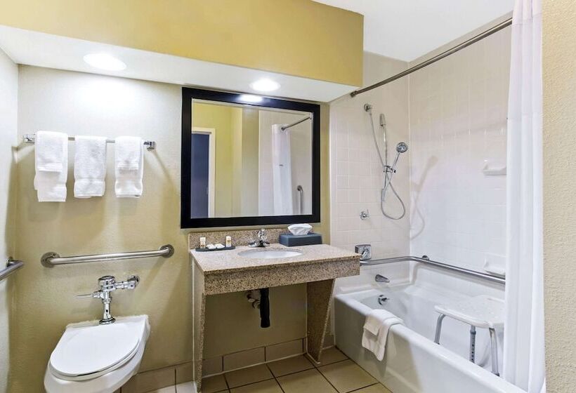 فندق La Quinta By Wyndham Wytheville