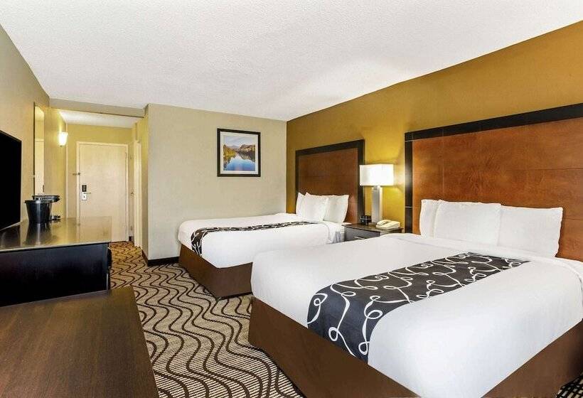 בית מלון כפרי La Quinta By Wyndham Wytheville