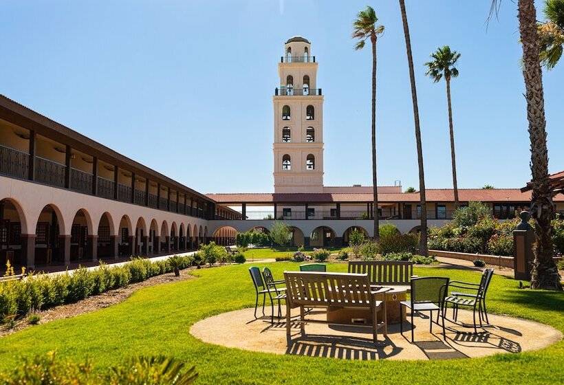 Отель Mission De Oro