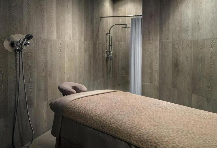 בית מלון כפרי Omni Houston