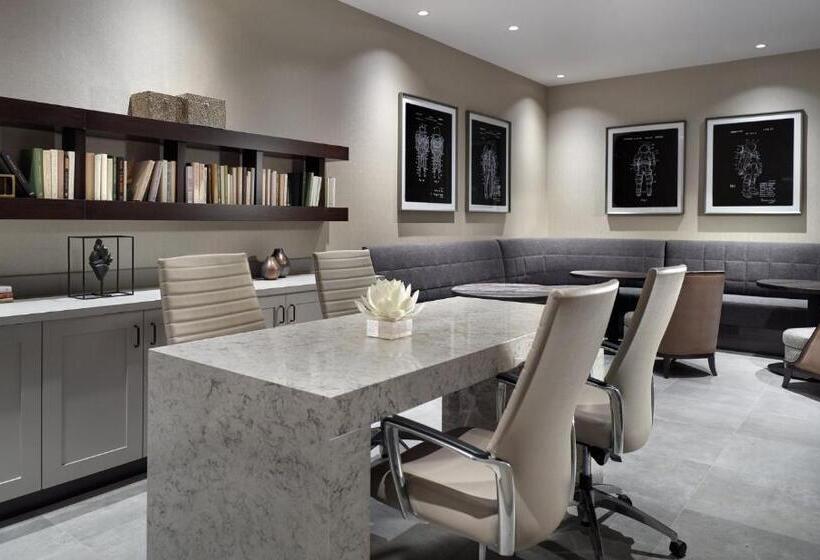 בית מלון כפרי Omni Houston