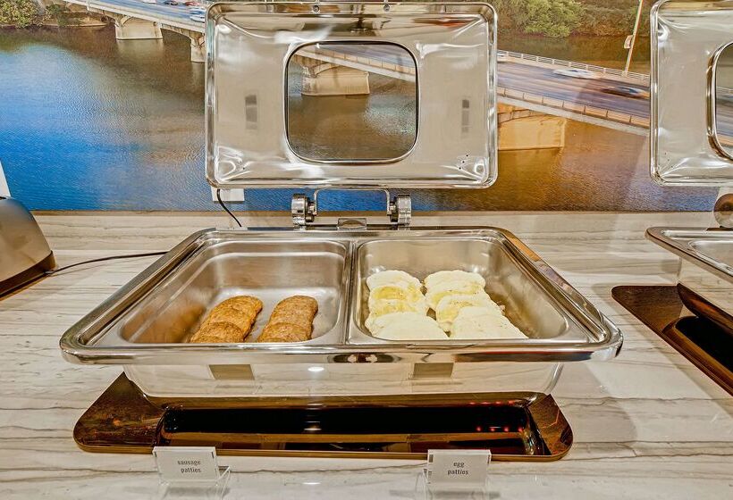 فندق Orangewood Inn And Suites Midtown