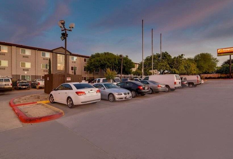 فندق Orangewood Inn And Suites Midtown