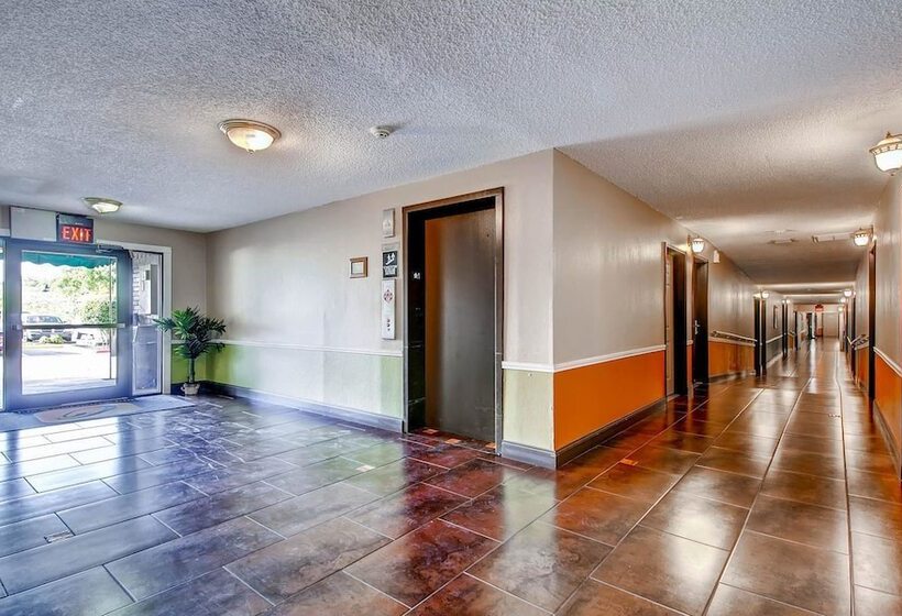 فندق Orangewood Inn And Suites Midtown