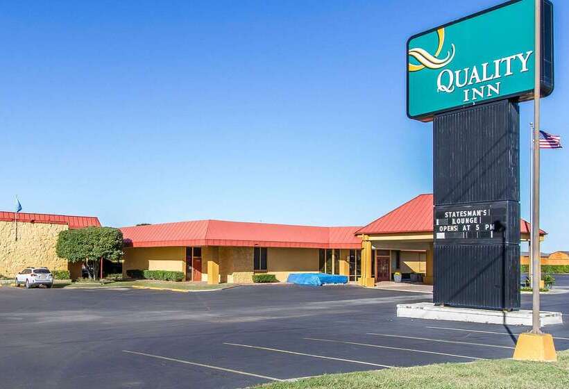 Szálloda Quality Inn Ada Near University