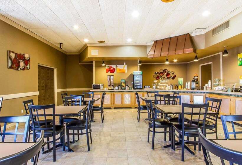 Szálloda Quality Inn Ada Near University