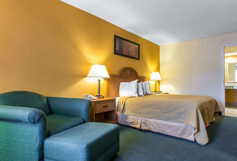 فندق Quality Inn