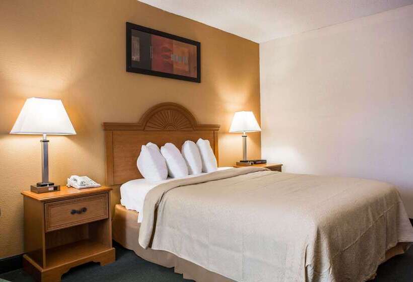 فندق Quality Inn