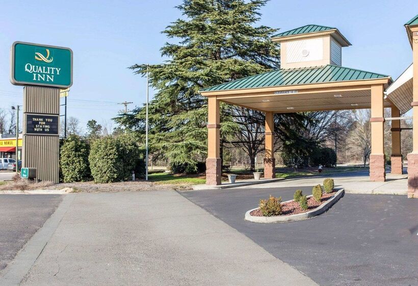 فندق Quality Inn