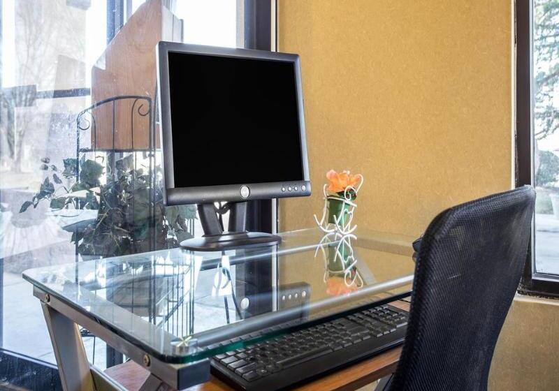 فندق Quality Inn