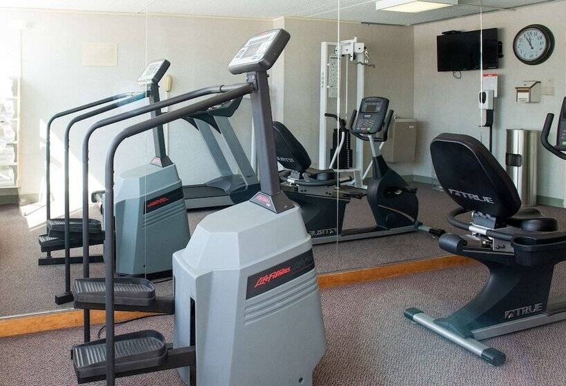 فندق Quality Inn