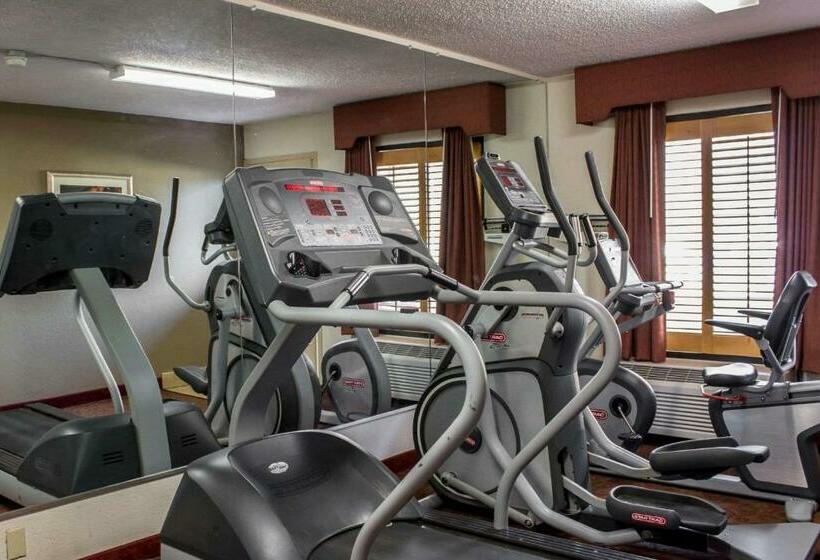 فندق Quality Inn Chapel Hill  University Area