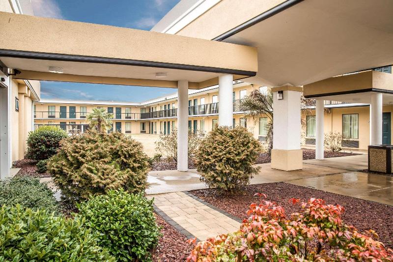 ホテル Quality Inn Elizabeth City Near University