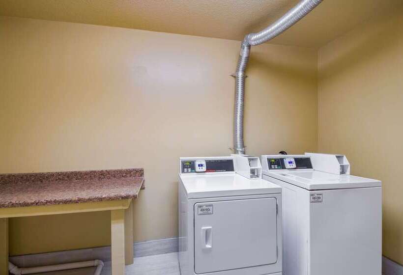 Отель Quality Inn Fredericksburg, Central Park Area