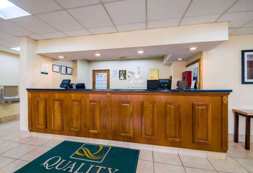 בית מלון כפרי Quality Inn Fredericksburg, Central Park Area