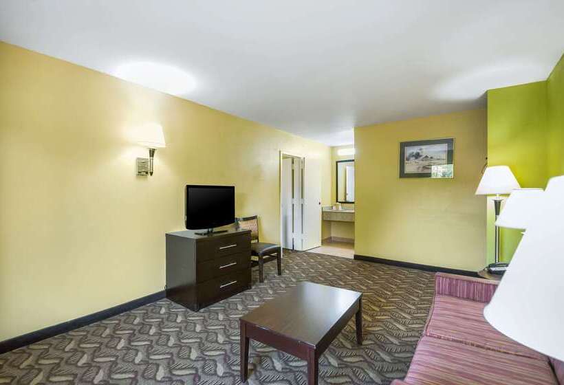 호텔 Quality Inn Fredericksburg, Central Park Area