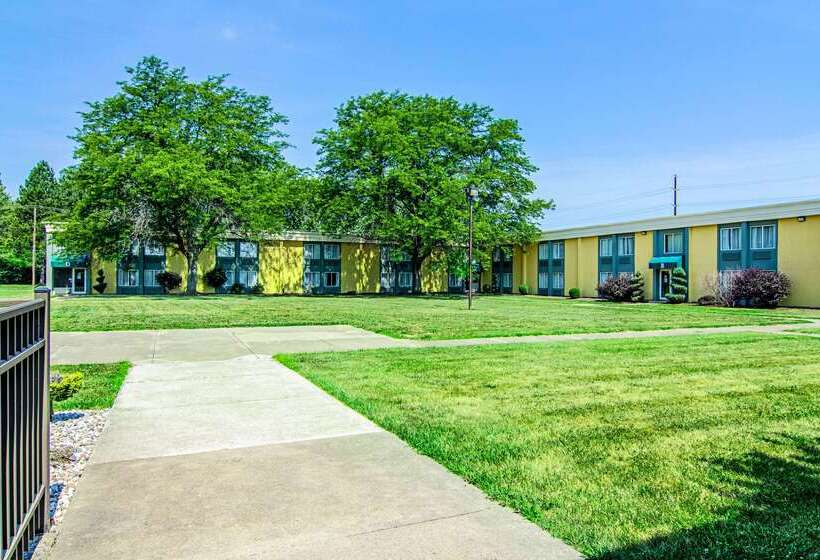 فندق Quality Inn