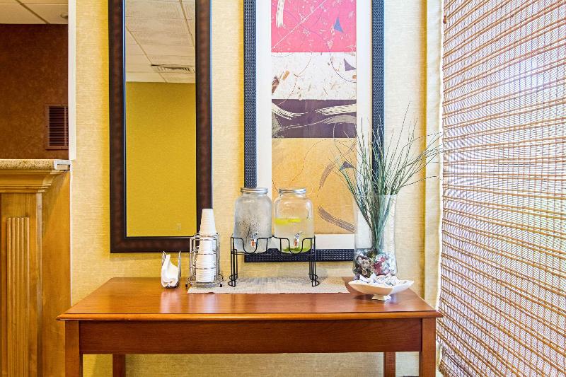 فندق Quality Inn