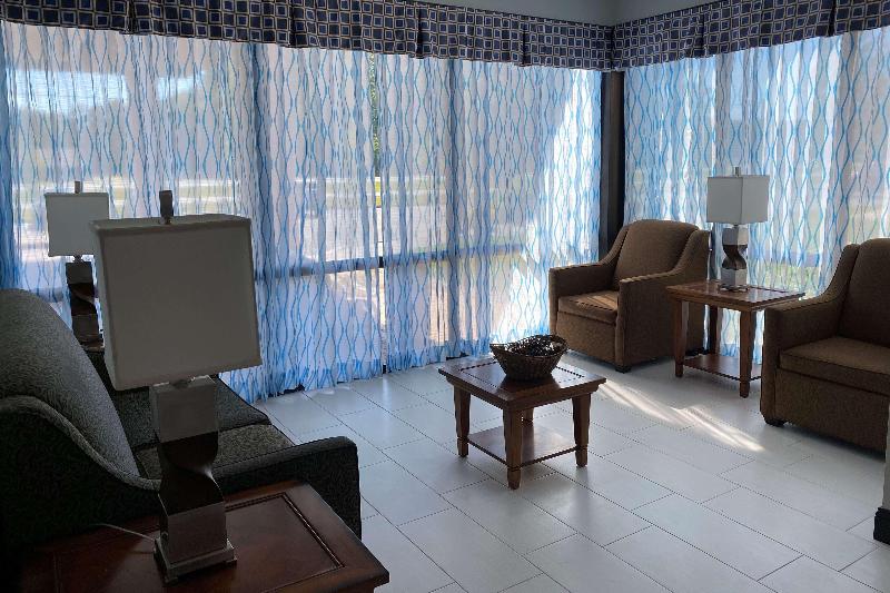 Отель Days Inn & Suites By Wyndham Havelock