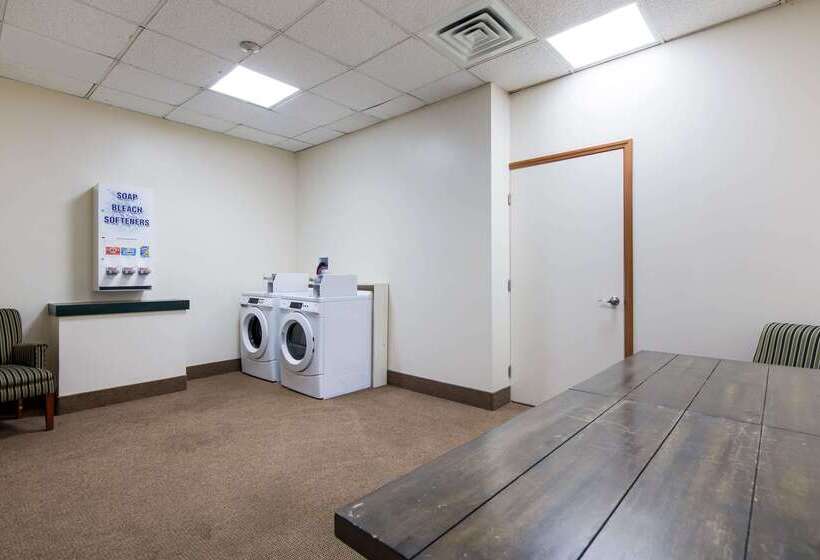 ホテル Quality Inn Oneontacooperstown Area