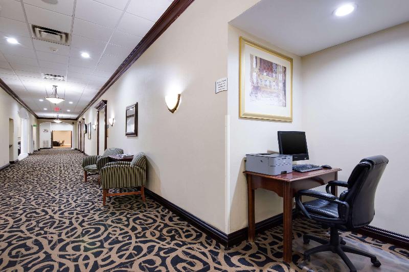 ホテル Quality Inn Oneontacooperstown Area