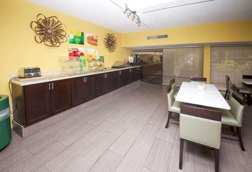 호텔 Quality Inn Orange Park Jacksonville