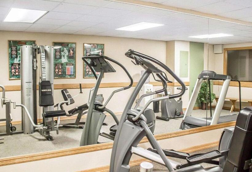 فندق Quality Inn