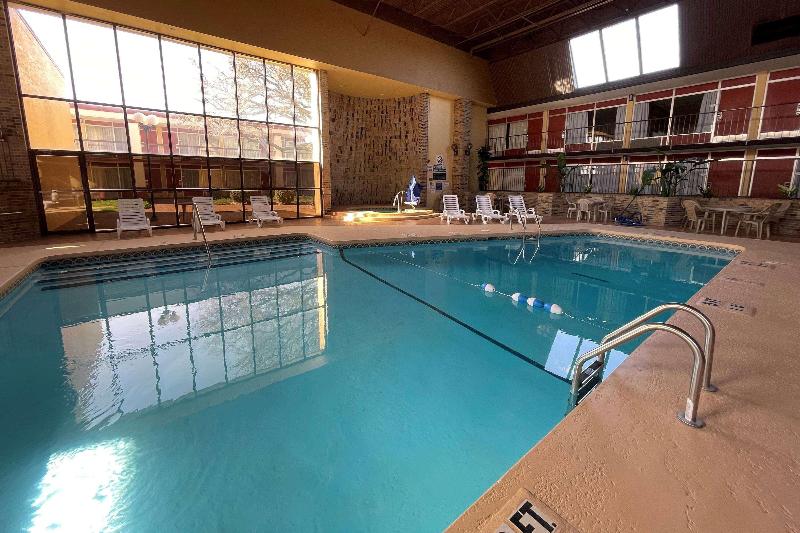 فندق Quality Inn