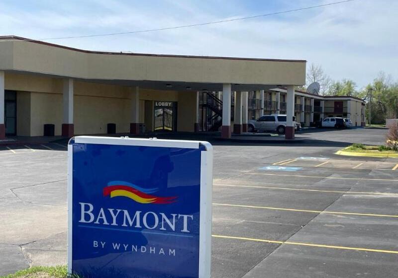 فندق Quality Inn