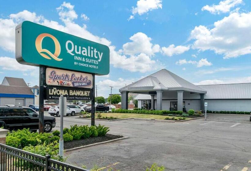 ホテル Quality Inn & Suites Banquet Center