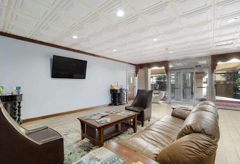 فندق Quality Inn & Suites Conference Center Statesboro Historic District