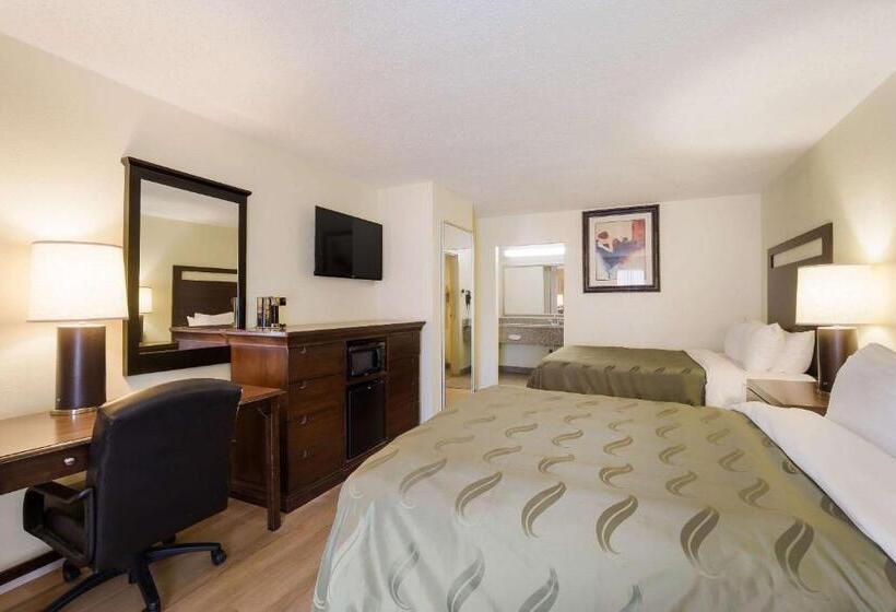 فندق Quality Inn & Suites Conference Center Statesboro Historic District