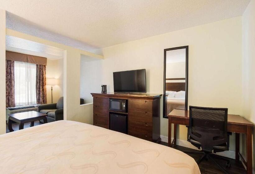 호텔 Quality Inn & Suites Conference Center Statesboro Historic District
