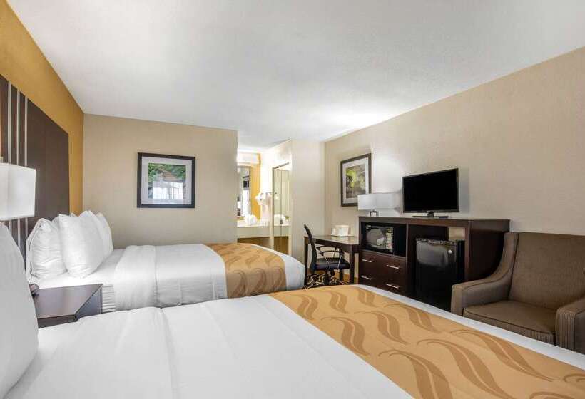 בית מלון כפרי Quality Inn West Fort Worth